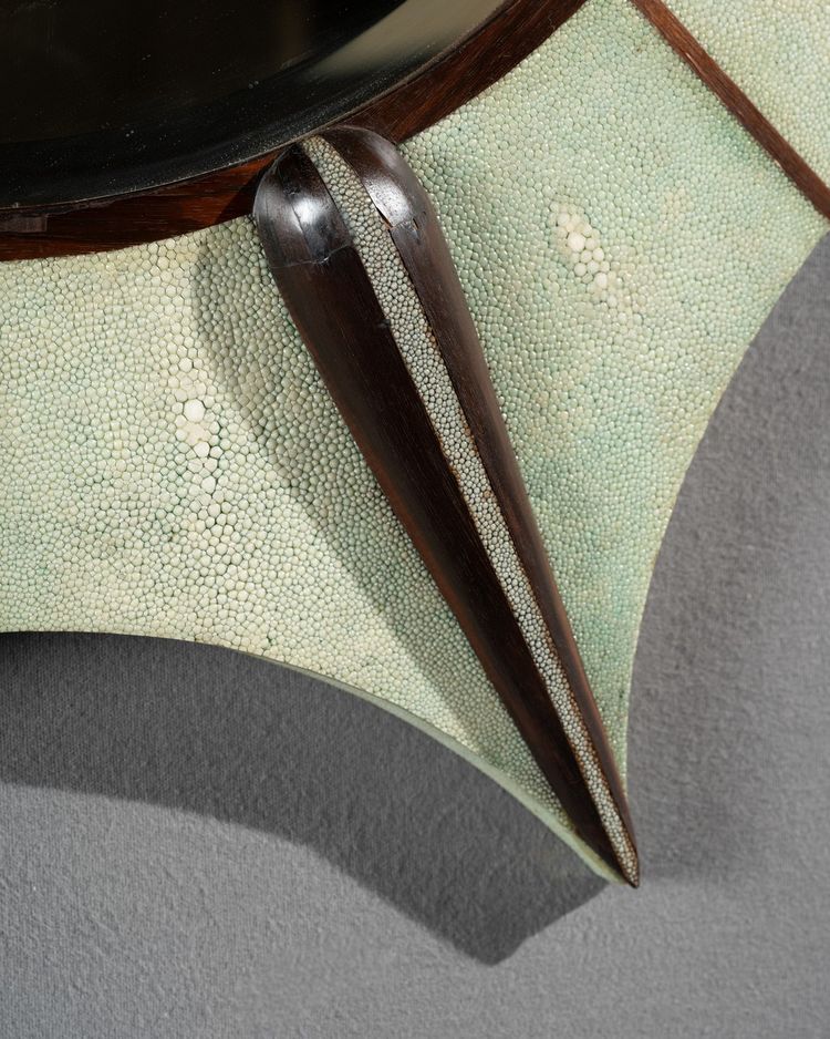 Miroir en galuchat et bois exotique, années 1950 - 1960 