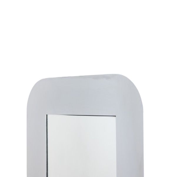 Miroir de forme rectangulaire, en métal poli. Italie, années 1970 LS6511401