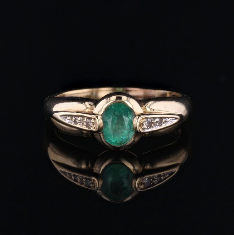 Emerald Diamond Ring Used