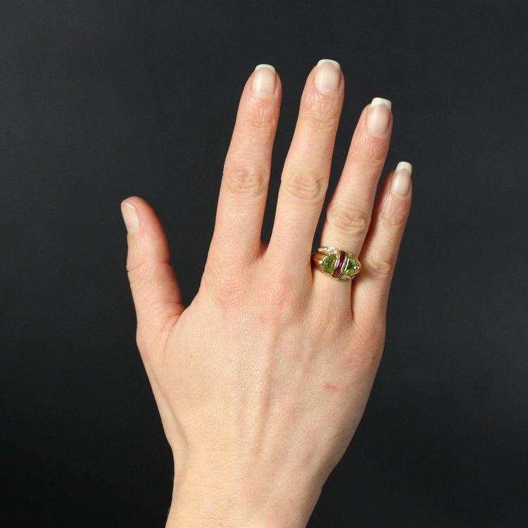 Bague Chevalière Péridot Diamants Et Rubis