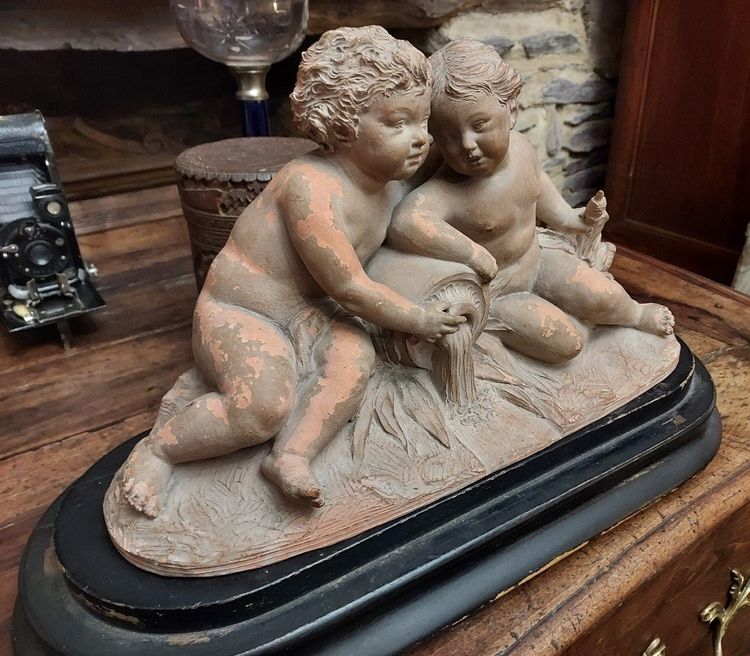 Terrakotta-Putti René Meynial