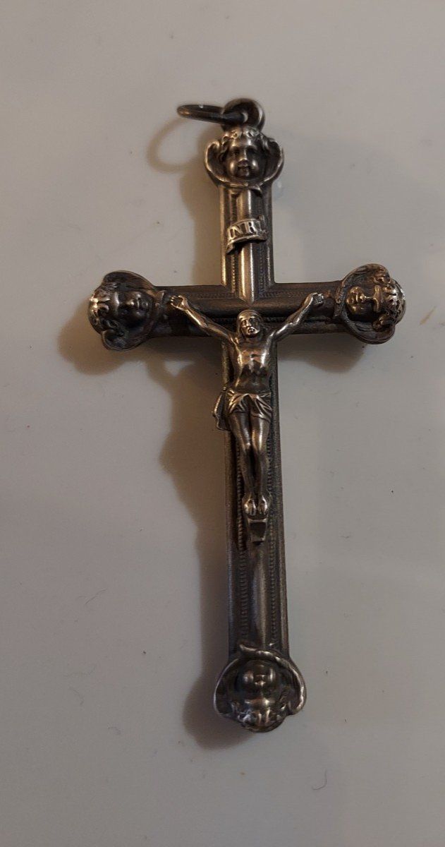 Rare silver travel reliquary