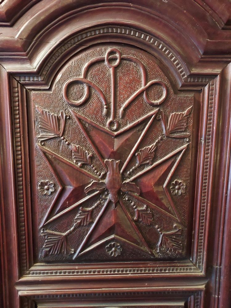 18th Century Breton Wardrobe from Rennes with Double Hanger