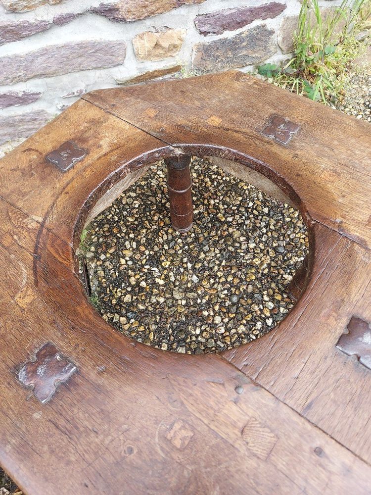 17th century Spanish brazier