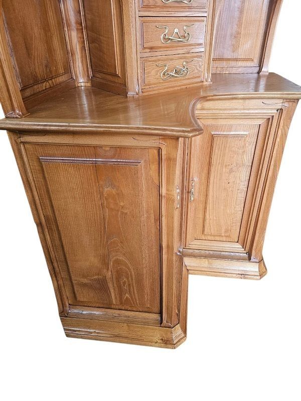 Jugendstil-Eckschrank von Plumet-Selmersheim