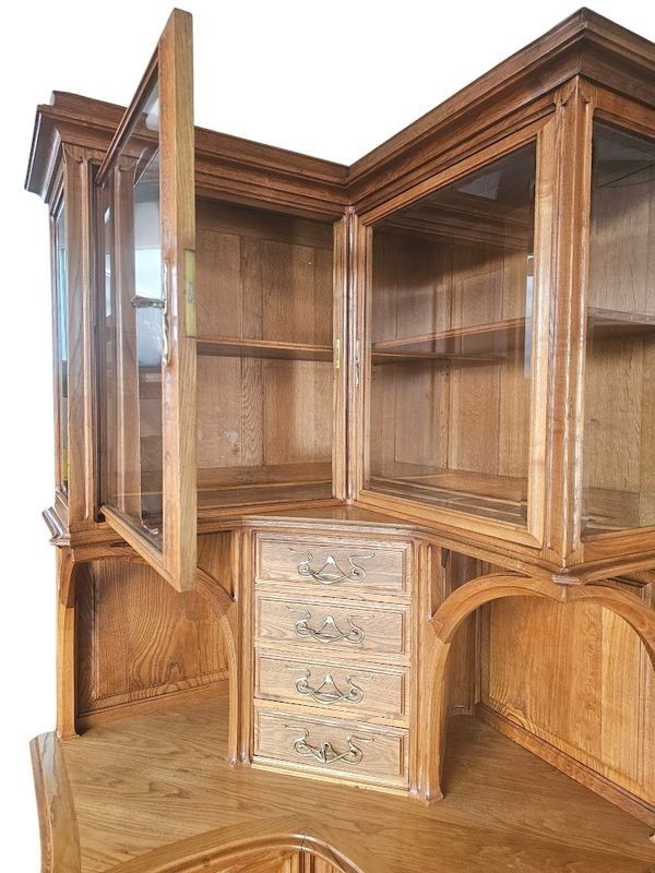Jugendstil-Eckschrank von Plumet-Selmersheim