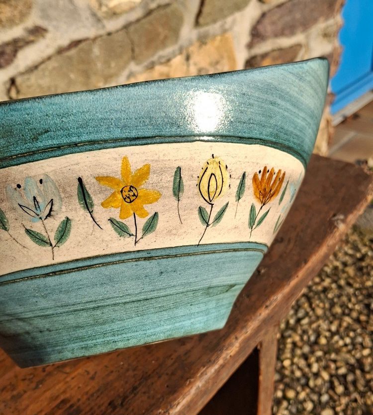 Jean De Lespinasse ceramic bowl