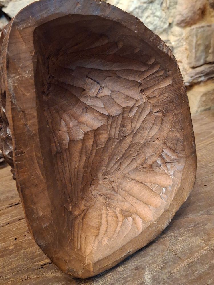 La diseuse de bonne aventure groupe en bois sculpté XIXe