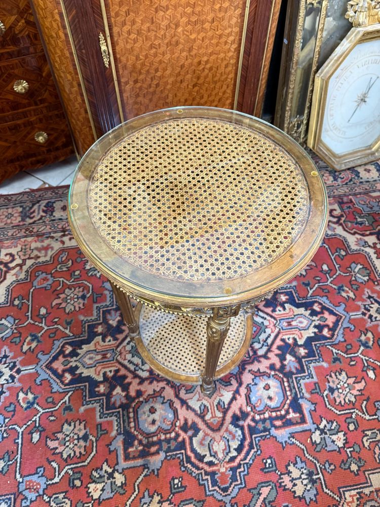 TABLE GUERIDON DE STYLE LOUIS XVI