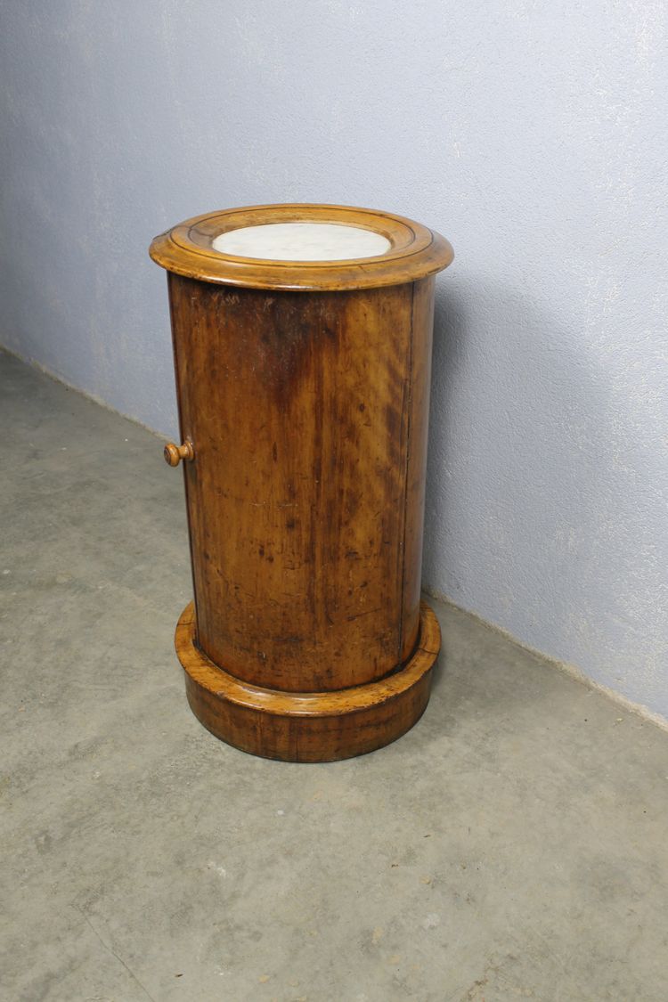 Somno aus blondem Mahagoni mit Marmorplatte Restaurationszeit 19.