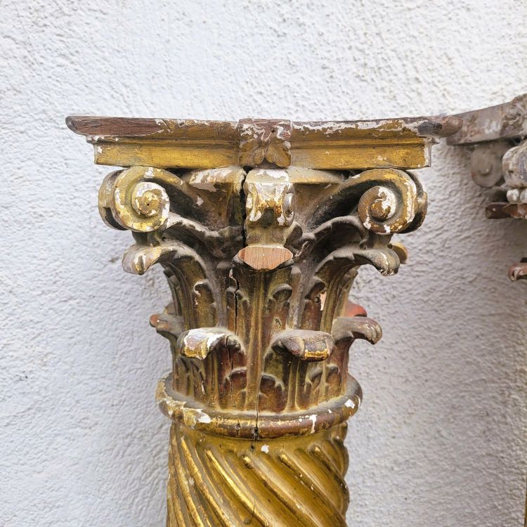 Pair of gilded and carved wood columns, 17th century