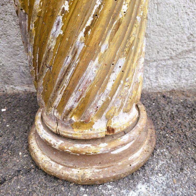Pair of gilded and carved wood columns, 17th century