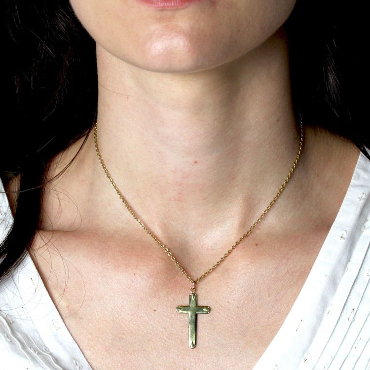 Croix or jaune ancienne