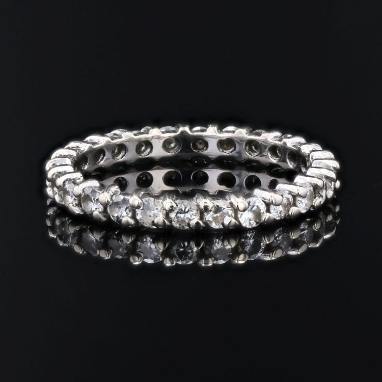 Fine alliance diamants tour complet or blanc