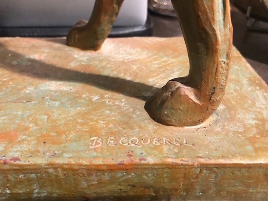 Scultura in terracotta - Braques de Weimar - André Becquerel - XX secolo