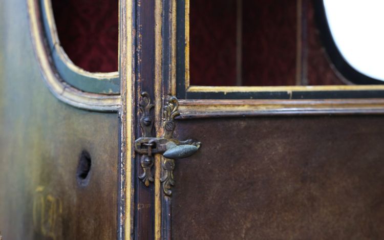 Chaise à porteur XVIIIeme siècle  Louis XV