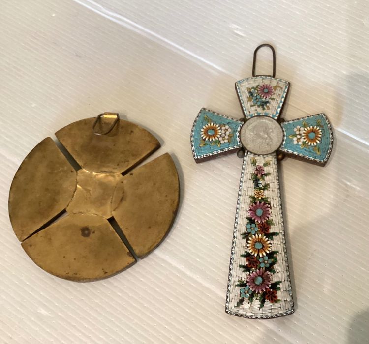 Batch of micro mosaic objects