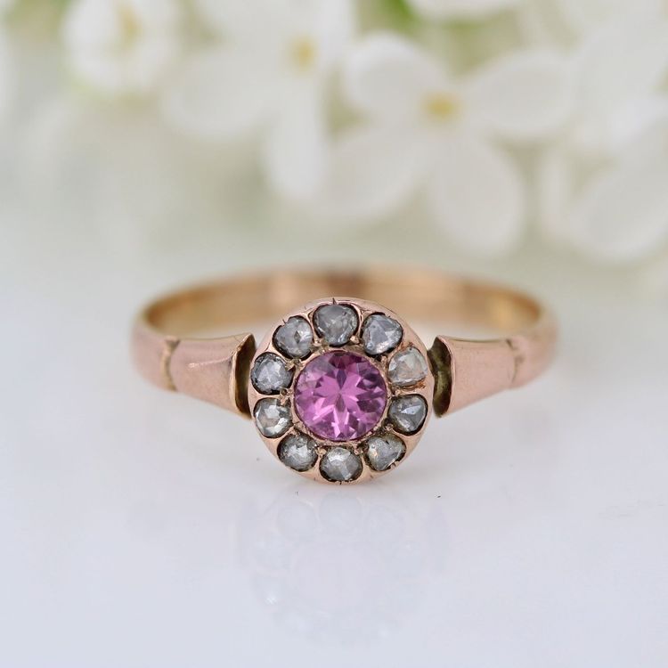 Bague ancienne saphir rose et diamants taillés en rose