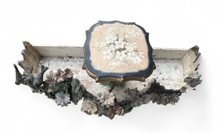 Importante jardinière de jardin d’hiver en bois et stuc polychrome d’époque fin XIXéme H 121 cm