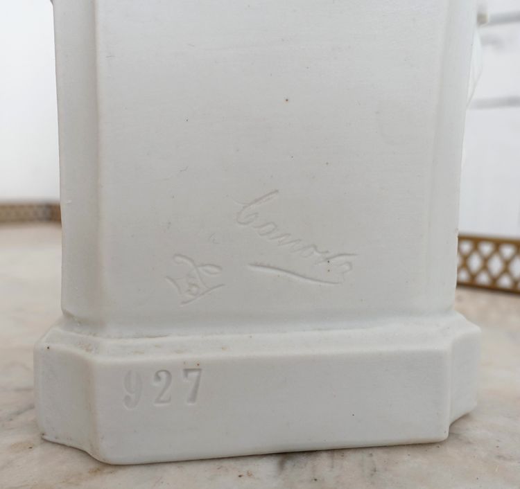 Putto, allegoria della scrittura in porcellana biscuit dopo Canova - Manifattura Samson