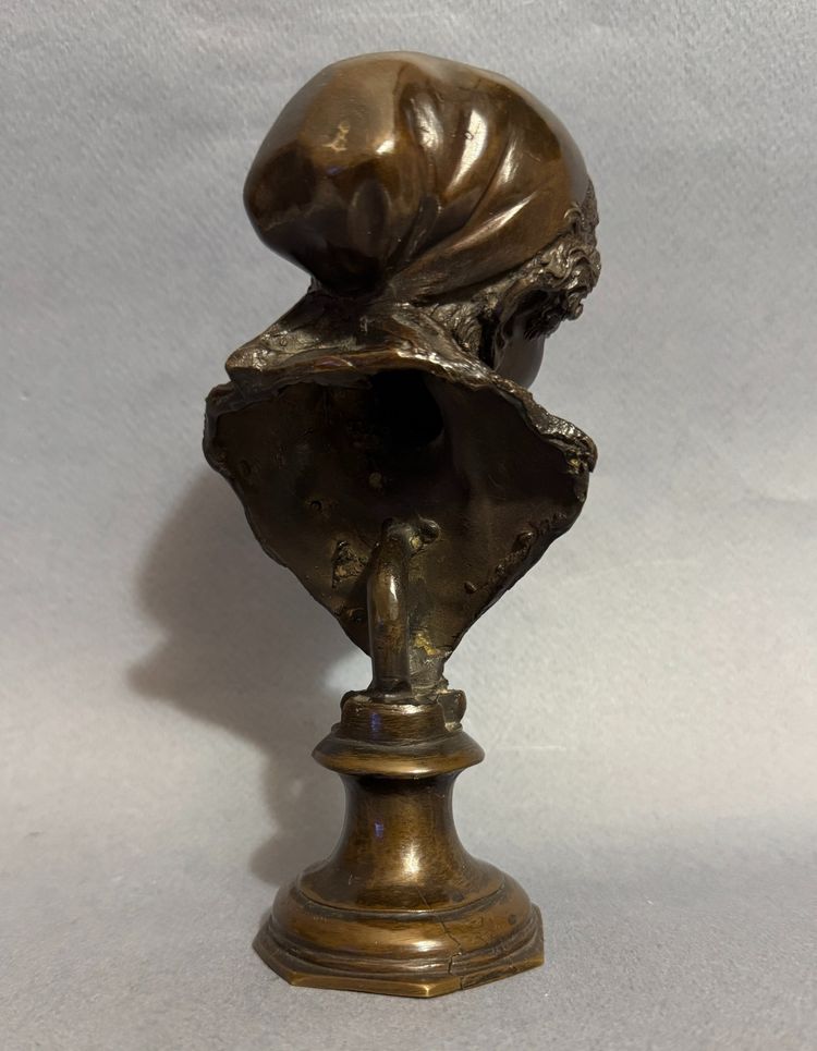 Buste en bronze de jeune napolitaine V. Gémito