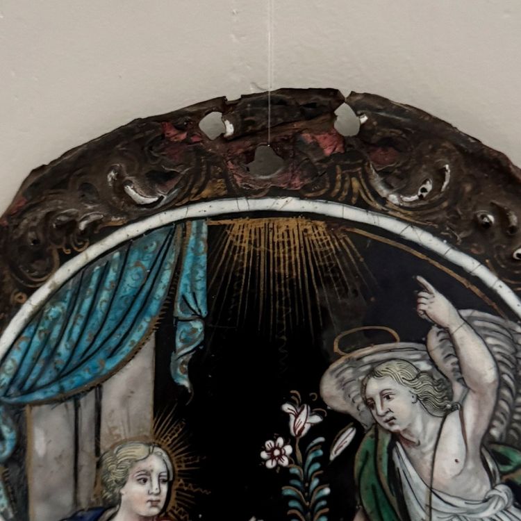 Smalto di Limoges del XVII secolo raffigurante l'Annunciazione a Maria