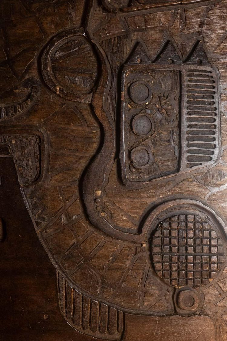 V. de Segonzac. Modernist triptych in carved wood. Contemporary. LS66703002