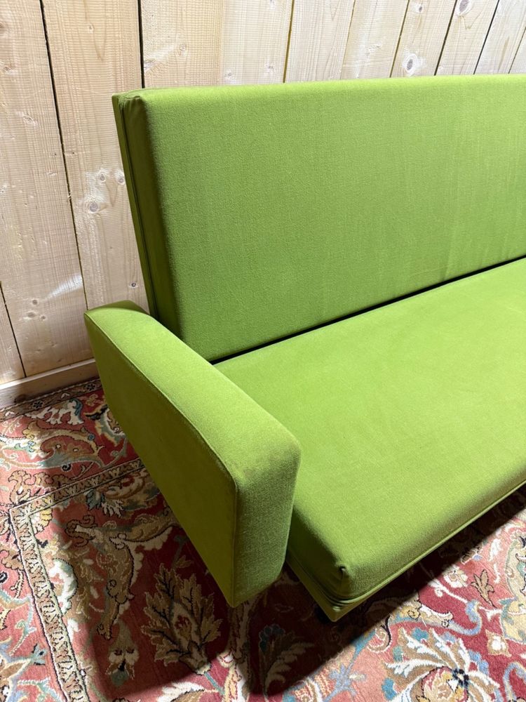 Pierre Guariche lounge for Airborn G10