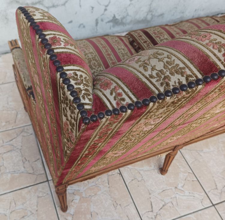 Ohrensofa Louis XVI