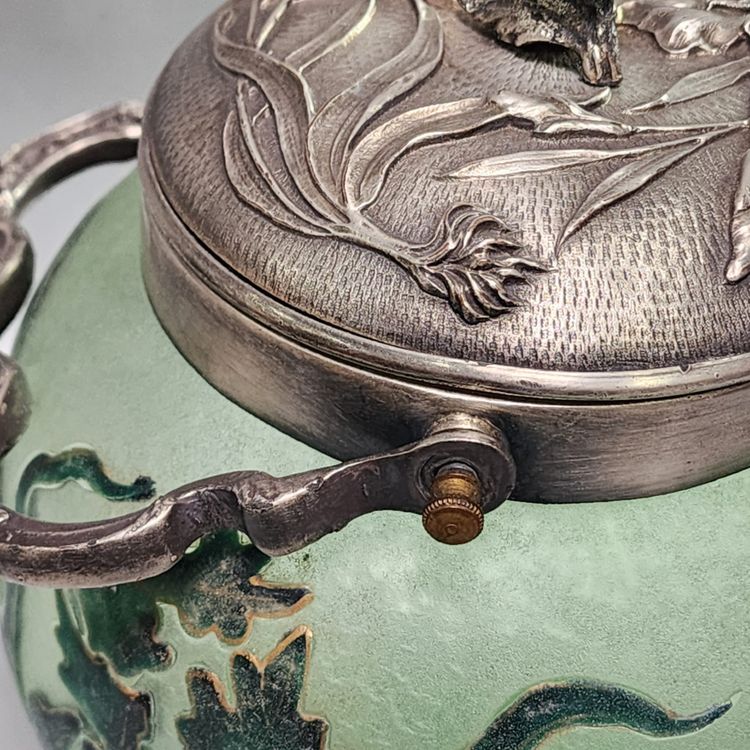 Art-Nouveau cookie bucket