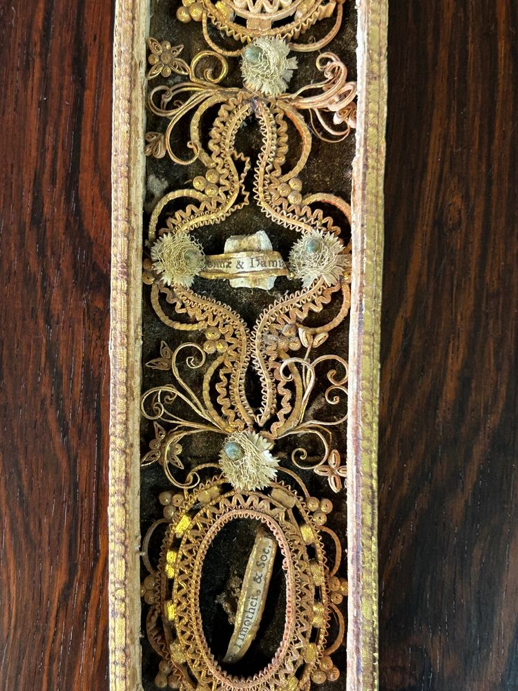 Reliquienkreuz Paperolle Ende 18. Jahrhundert - 6 religiöse Reliquien - Reliquie - religiös