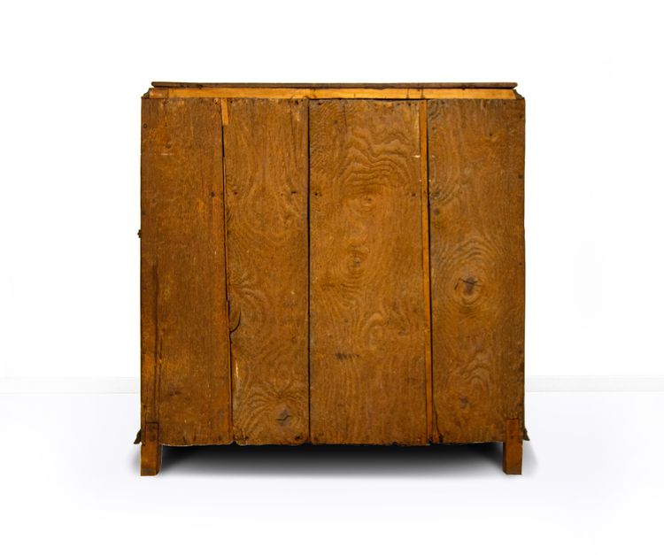Commode à abattants en placage de loupe de noyer, Lombardie, XVIIIe siècle