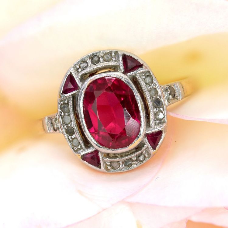 Antiker Art-Deco-Ring mit Diamanten und Rubinen, Verneuil
