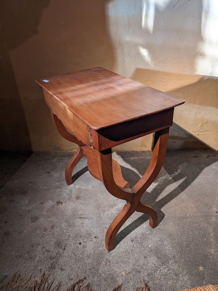 Kleiner Tisch von Charles X