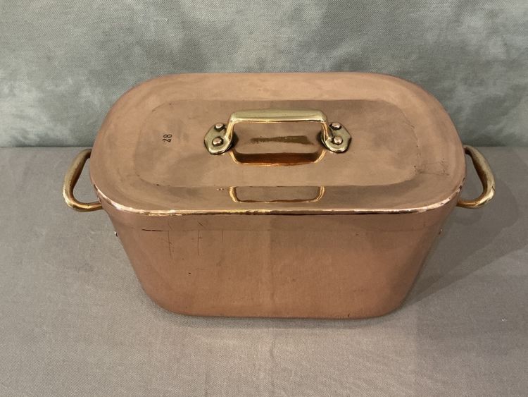 Beautiful 19th-century copper pot/saucepan