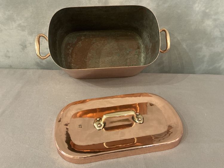 Beautiful 19th-century copper pot/saucepan