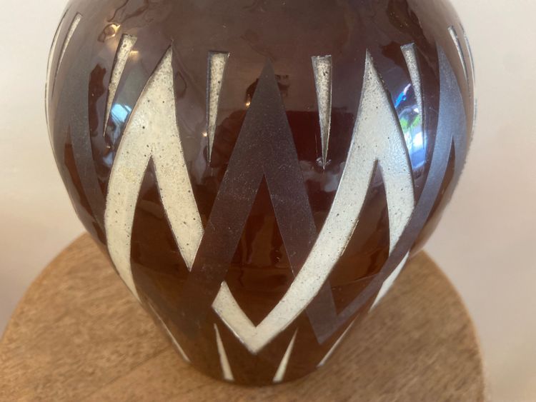 Vaso Art Déco in ghisa smaltata.