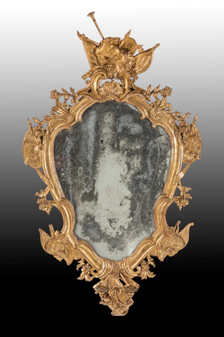 Paire d'appliques en bois sculpté et doré, Venise, milieu du XVIIIe siècle