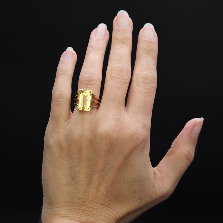 Bague or rose citrine sertie à griffes