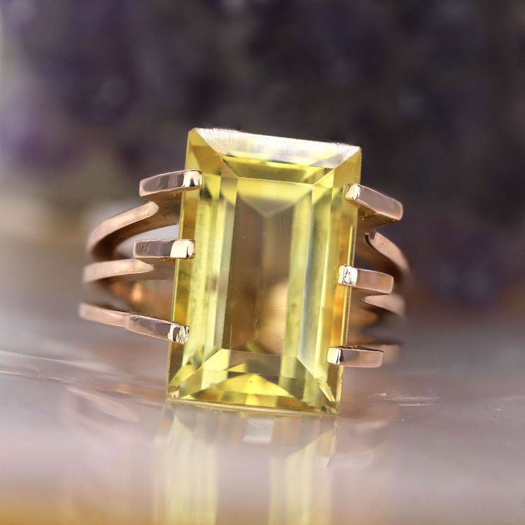 Bague or rose citrine sertie à griffes