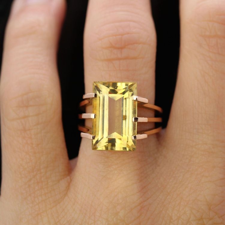 Bague or rose citrine sertie à griffes