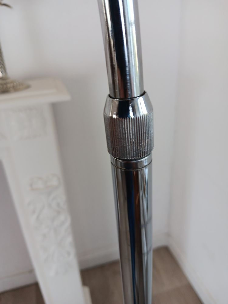 Lampadaire Agemob arc chrome