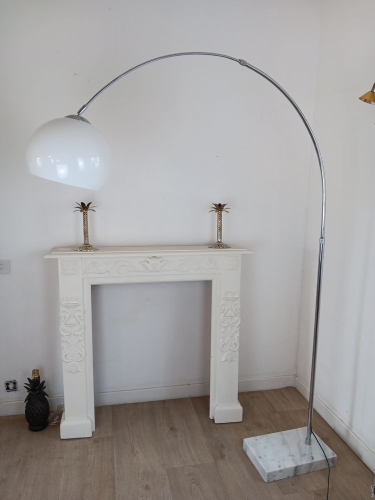 Lampadaire Agemob arc chrome