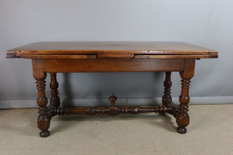 Louis XIII style table with extensions