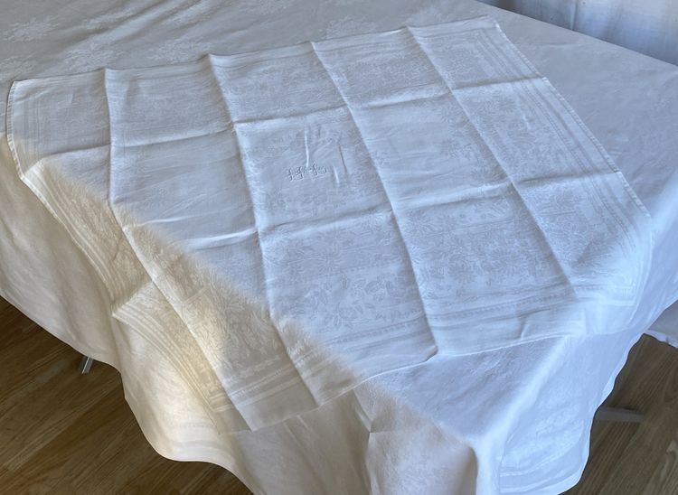 Tovaglia e i suoi 12 asciugamani in lino damascato - Monogramma H L - XIX secolo