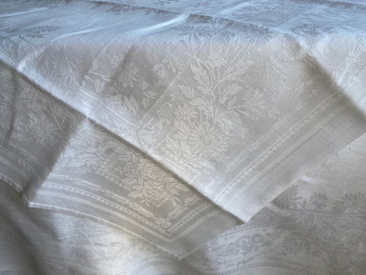 Tovaglia e i suoi 12 asciugamani in lino damascato - Monogramma H L - XIX secolo