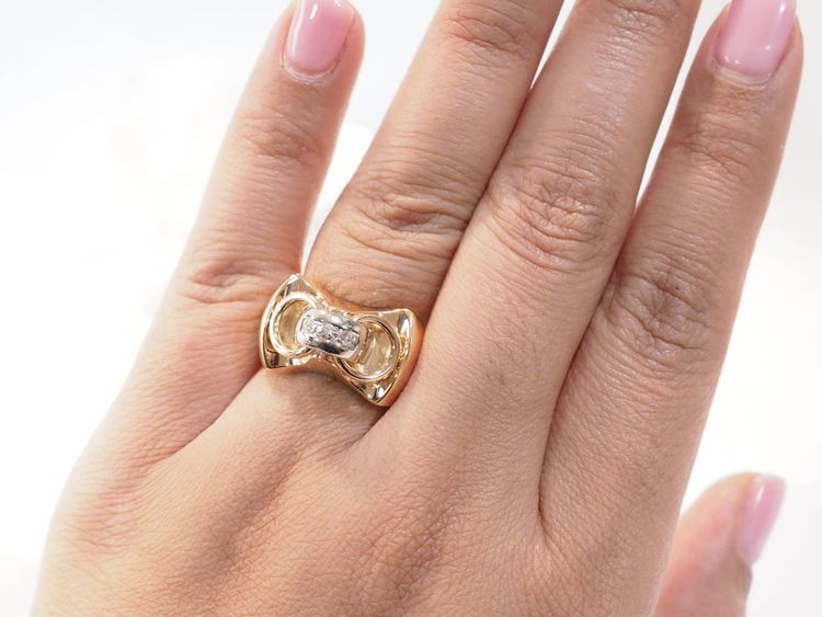 Anello Tank in oro rosa e diamanti