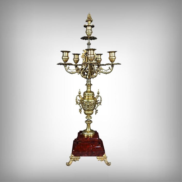 Ein Paar bedeutender Bronzeleuchter im Renaissancestil – 1920