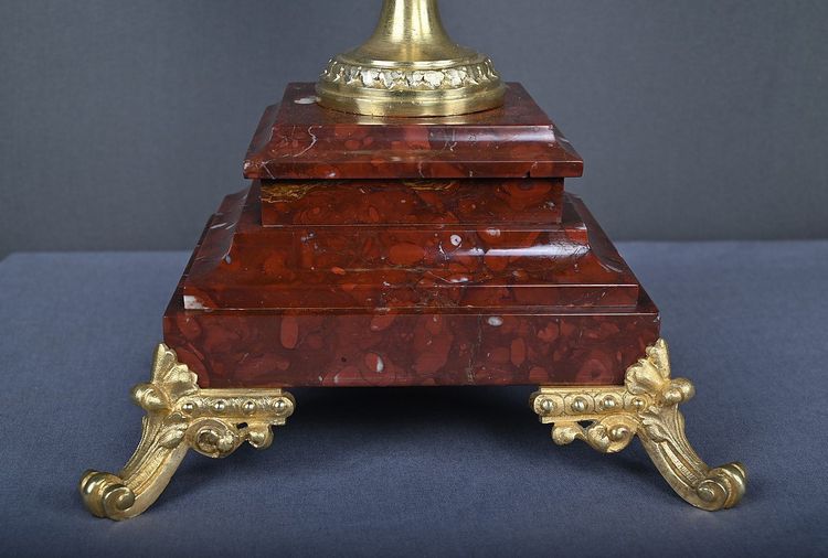 Ein Paar bedeutender Bronzeleuchter im Renaissancestil – 1920