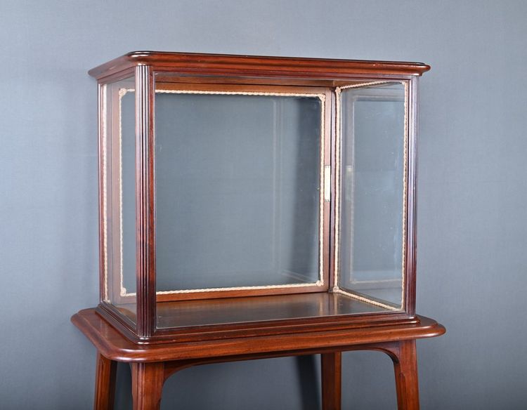 Mahagoni-Vitrine, Jugendstil – 1900